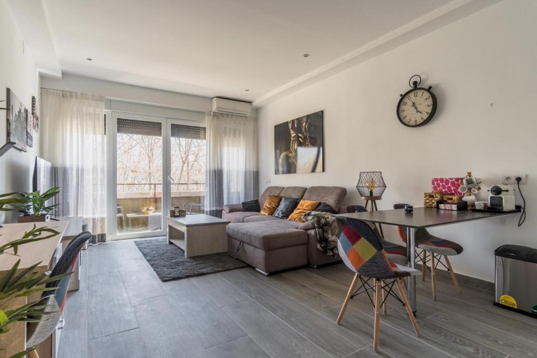 شقة Brigth- Pool Parking-1Bd 1Bth-Prado مدريد المظهر الخارجي الصورة